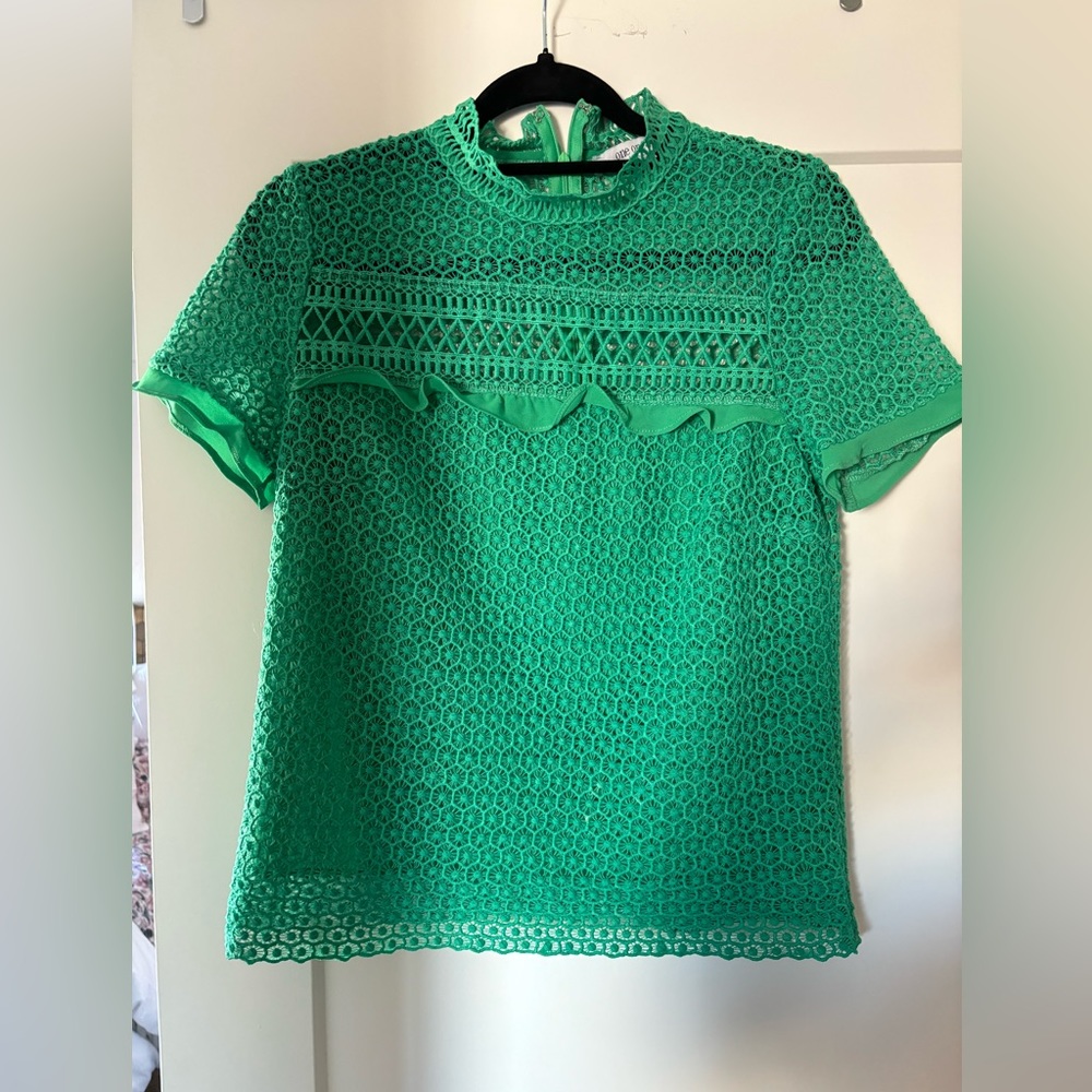 GUC One One Six Green Eyelet Embroidery Mock Neck Short Sleeves Top